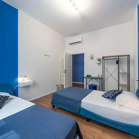 Апартаменты Housmart Dagnini 22 Болонья