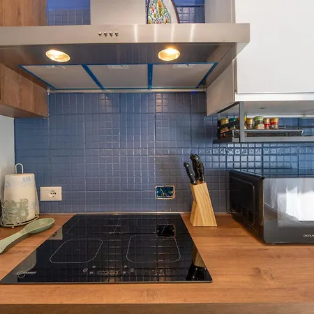 Housmart Dagnini 22 *