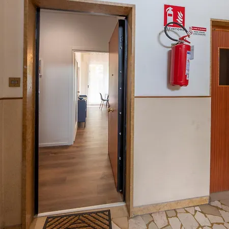Housmart Dagnini 22 Apartamento