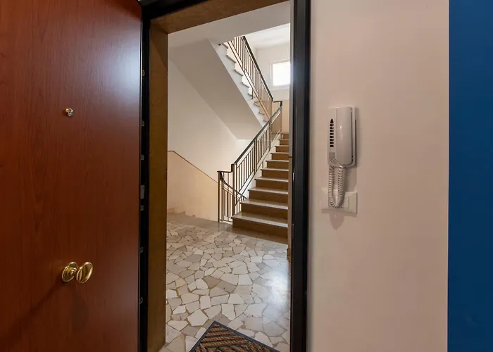 Housmart Dagnini 22 Apartament Bolonia